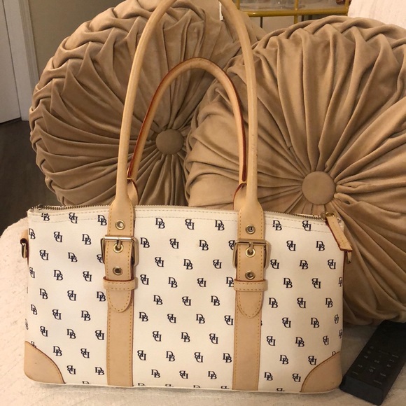 Dooney & Bourke Handbags - Vintage Dooney & Bourke Bag 3 piece set